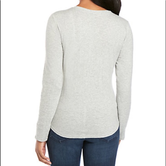 Crown & Ivy Longsleeve Crewneck T-shirt Sz Medium - Picture 2 of 7